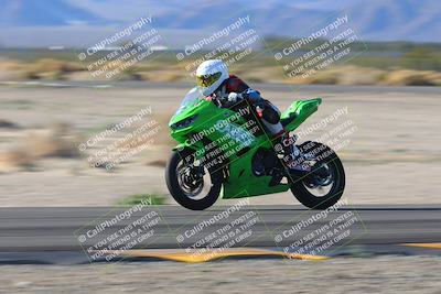 media/Jan-19-2023-Racers Edge (Thu) [[69d0b4dc55]]/B Group/Session 5 (Turn 3 Exit Pans)/